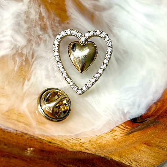 🖤Vtg Double heart lapel pin - Picture 1 of 7